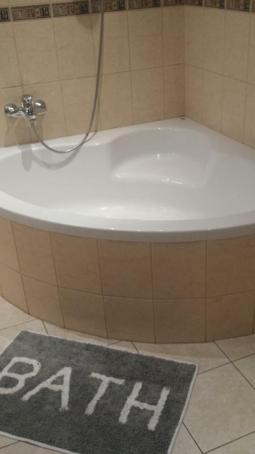 קרקוב Nyc Apartment מראה חיצוני תמונה