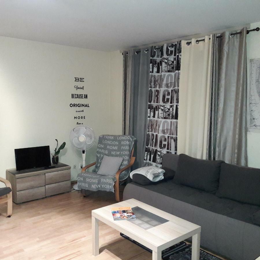 קרקוב Nyc Apartment מראה חיצוני תמונה